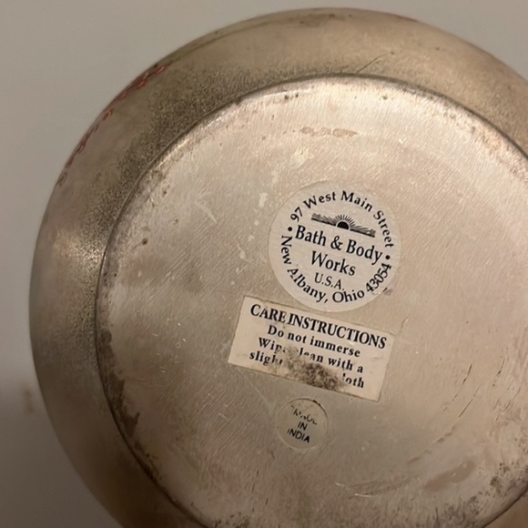 Vintage bath and bodyworks Gold metal Japanese cherry blossom bowl. - Picture 4 of 8